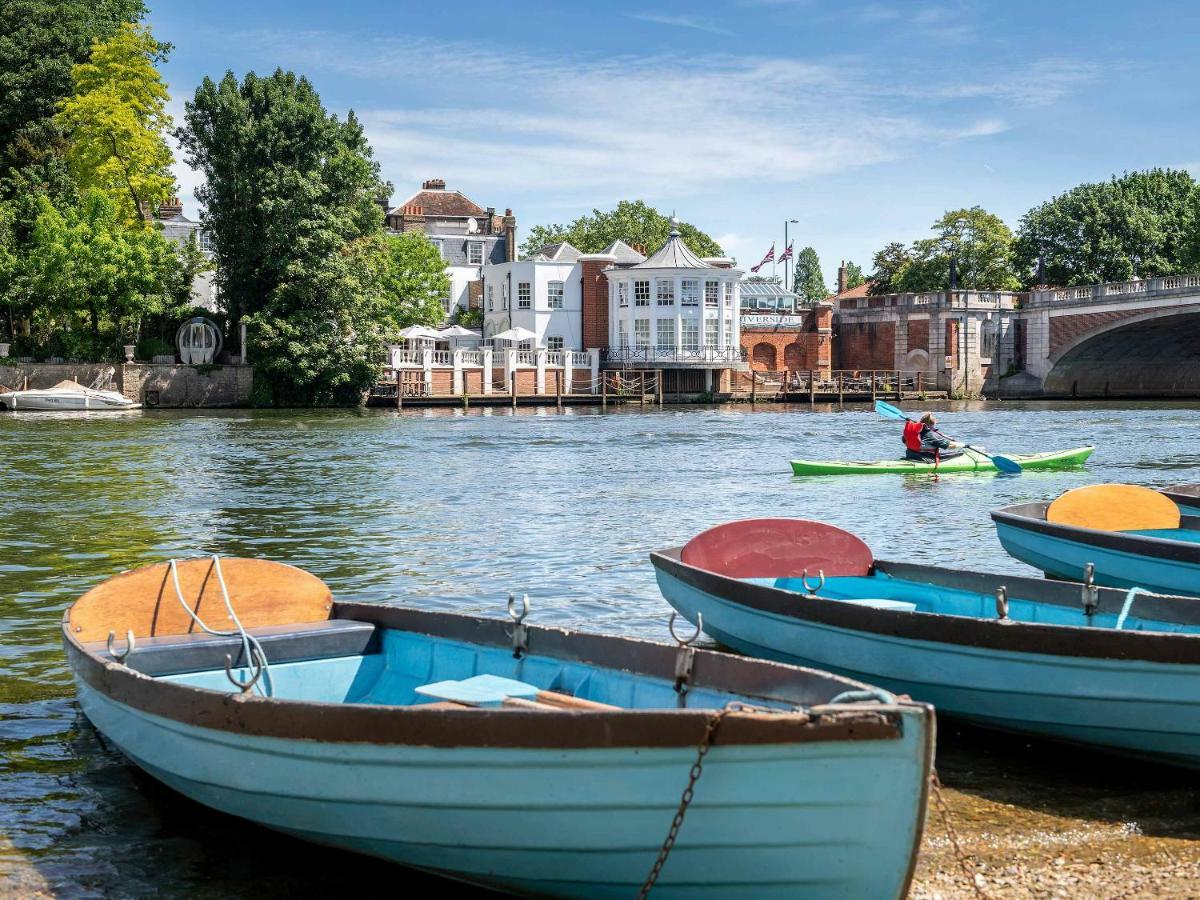 Mitre Hotel Kingston upon Thames  Exterior foto The River Wey at Farnham